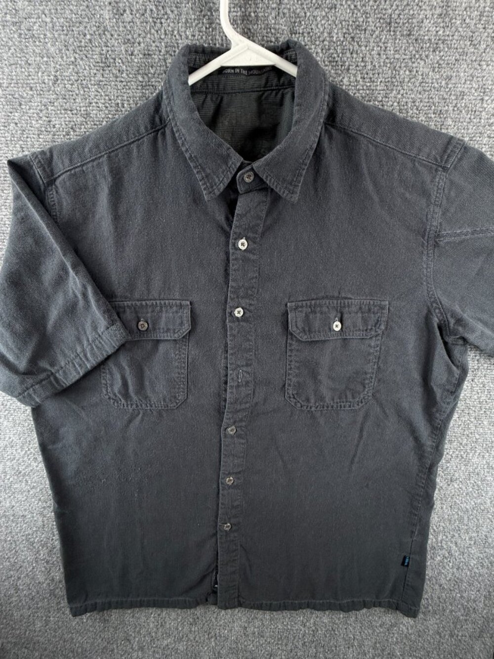 Kuhl Cotton Wool Short Sleeve Charcoal Gray Button Up Shirt Pockets Outdoors